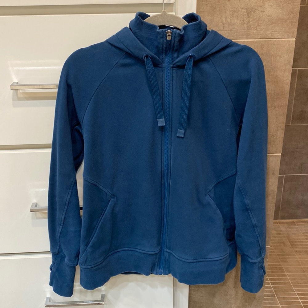 Athleta Triumph Hoodie